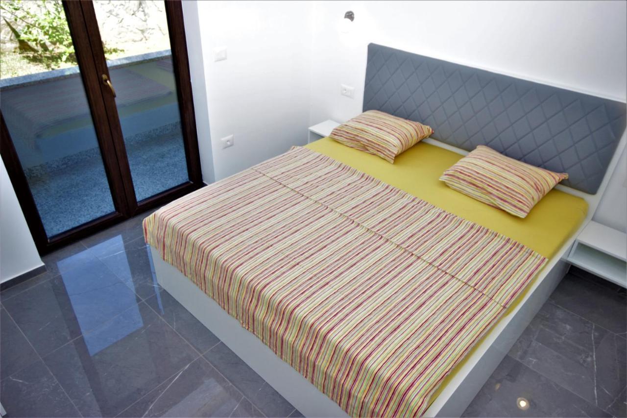 באניולה Apartments Smitran מראה חיצוני תמונה