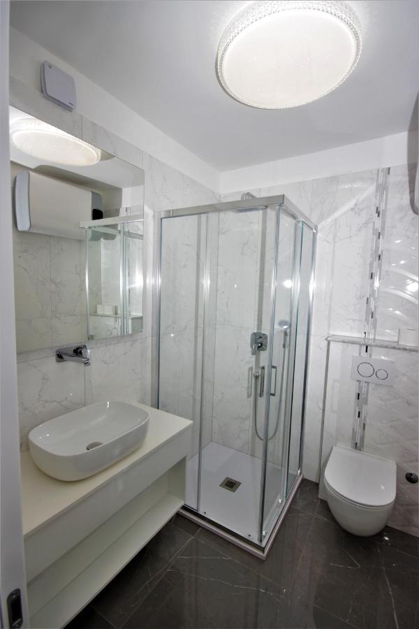 באניולה Apartments Smitran מראה חיצוני תמונה